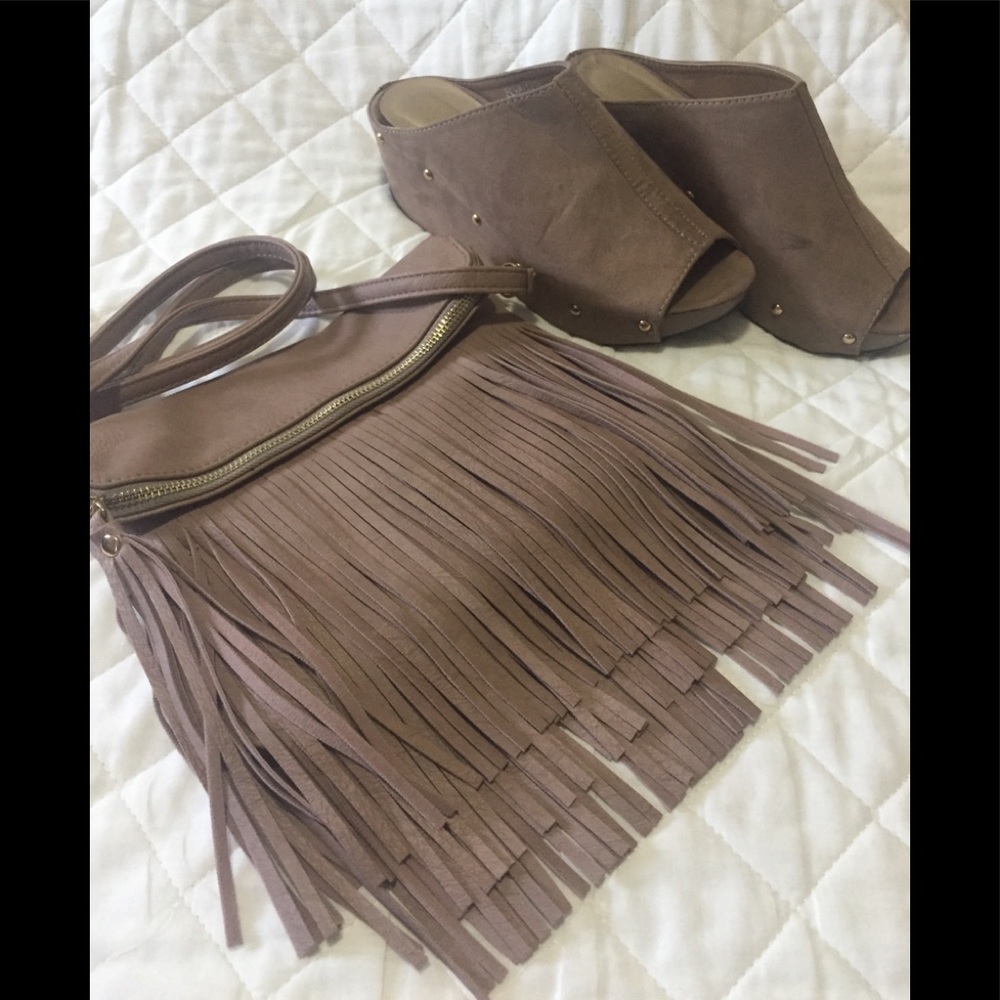 shoes mule & taupe boho bag